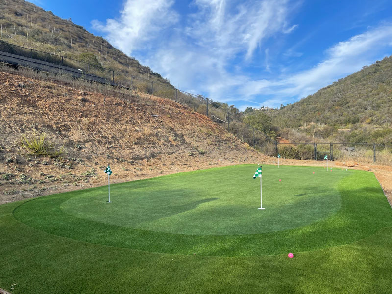 Putting Green — Vista